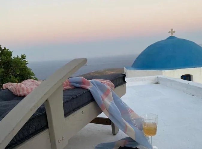 Windhouses * Serifos Town