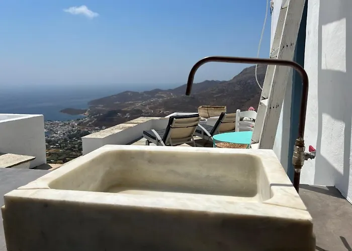 Holiday home Windhouses Serifos Town