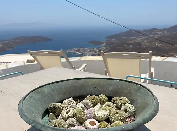 Windhouses Holiday home Serifos Town