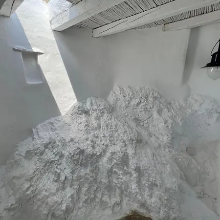 Windhouses * Serifos Town