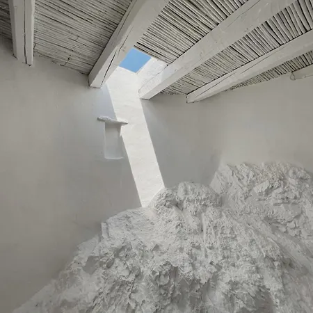 Windhouses * Serifos Town